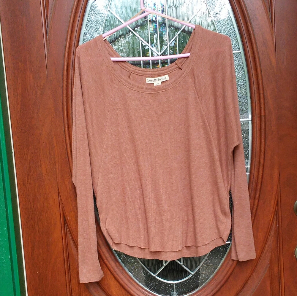 Love By Design Top